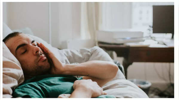 Battling fatigue and weakness, potential signs of colon cancer