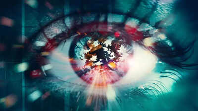 Brain blending past visual inputs.